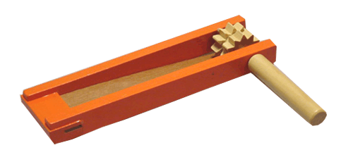 Oranje houten ratelaar